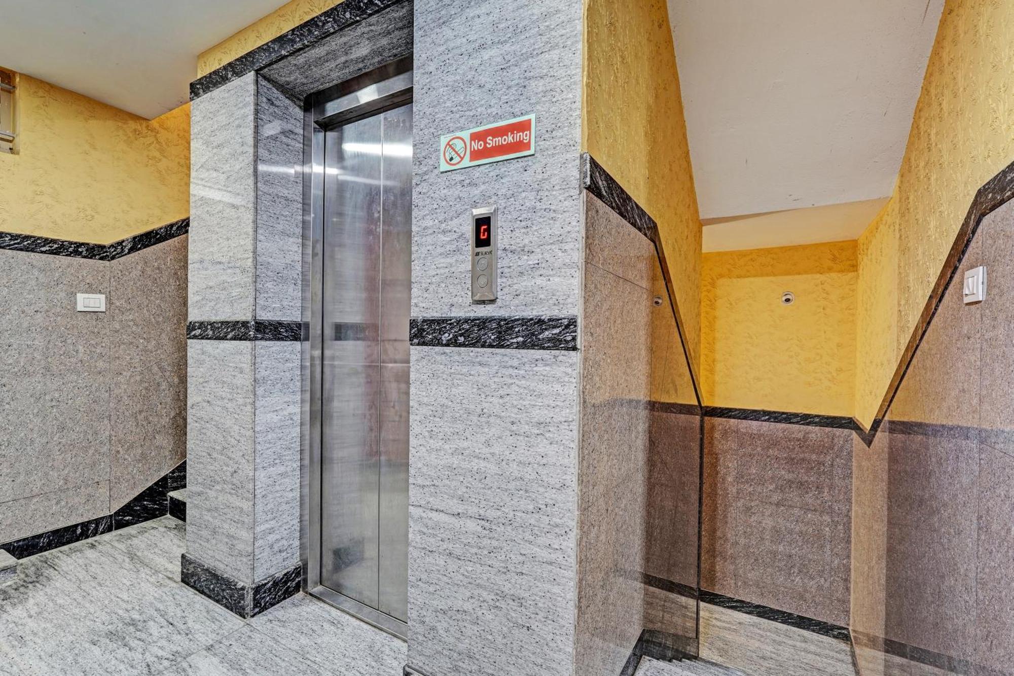 Hotel O Maruthi Residency Бангалор Экстерьер фото